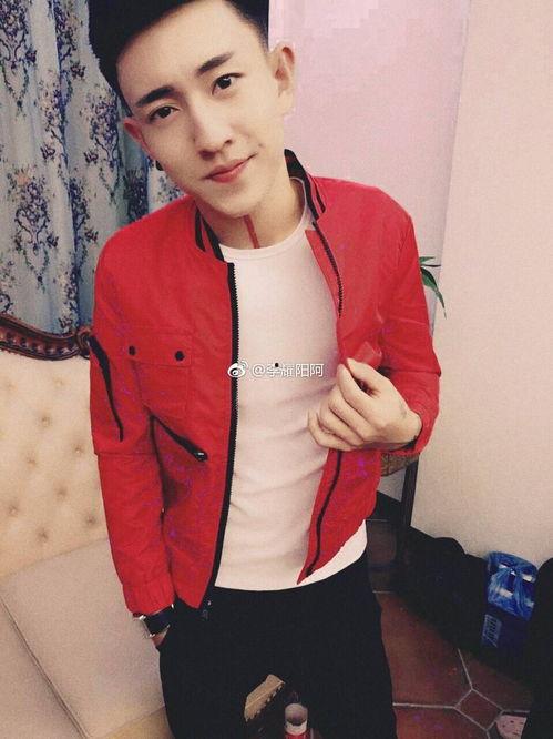 李耀阳个人资料,才华横溢的青年才俊，多领域成就斐然